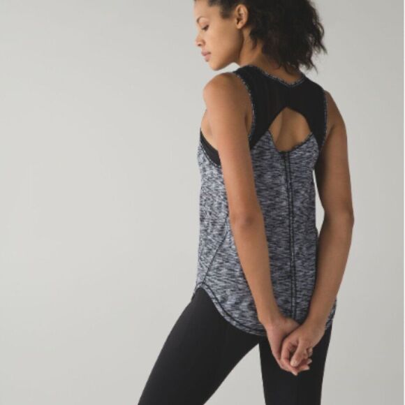 LULULEMON Sculpt Tank Top Black White Pattern Size 8 Estimated - Picture 4 of 8
